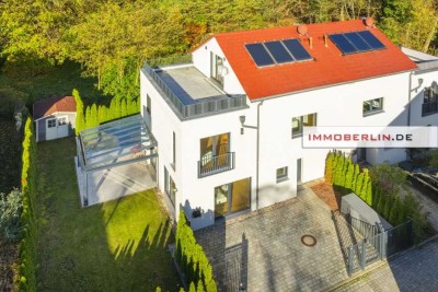IMMOBERLIN.DE - Modernes Haus mit Westterrasse — Erstklassiger Raumkomfort & ansprechende Ästhetik