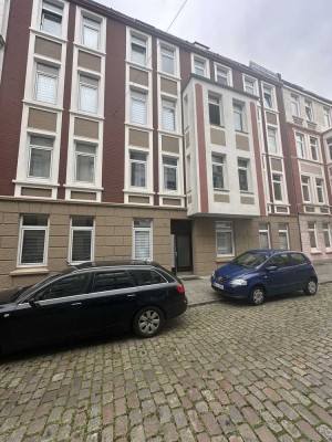 Frisch renovierte 3-Zimmer-Wohnung mit Balkon in Bremerhaven