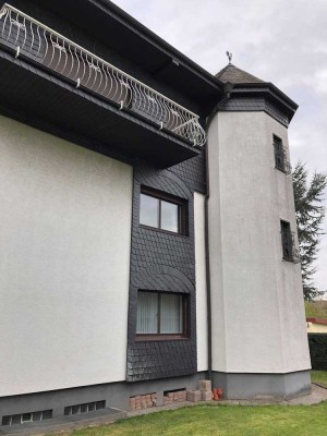Sanierte 3-Raum-DG-Wohnung mit Balkon und Einbauküche in Guldental