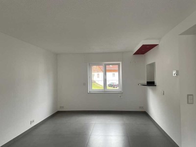 Stilvolle, vollst. renovierte 3-Raum-Wohnung mit geh. Innenausstattung mit Balkon und EBK in Wehr