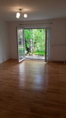 Schöne, geräumige Ein-Zimmer Wohnung in München (Kreis), Ottobrunn