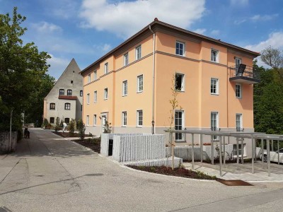 Helle, ruhige 4-Zimmer-Wohnung mit Terasse und kleinen Garten in Garching an der Alz (OT Oberberg)