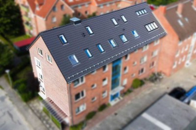 In Kürze frei: Solide 3-Zi. Whg. gr. Balkon, PKW-Stellplatz, in Uni-Nähe