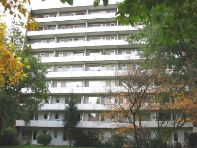 Wandsbek - großzügige 1-Zi.-Wohnung zentral und ruhig.