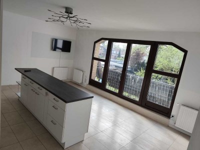 610 € - 74 m² - 2.0 Zi.