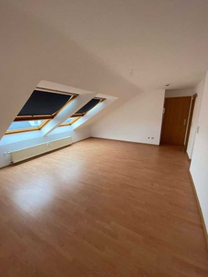 Schöne helle 2 Zimmer-Wohnung in Erlensee