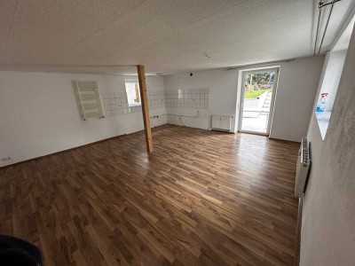 3 Zimmer Wohnung mit Terrasse in Tübingen Weilheim