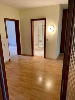 Gepflegte Eigentumswohnung im 1.OG mit Aufzug - komfortabel, ruhig und energieeffizient