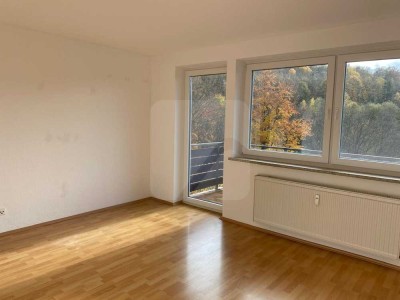 Lüdenscheid: Ansprechende 3-Zimmer-Wohnung mit  Balkon in guter Wohnlage "Im Hasley"
