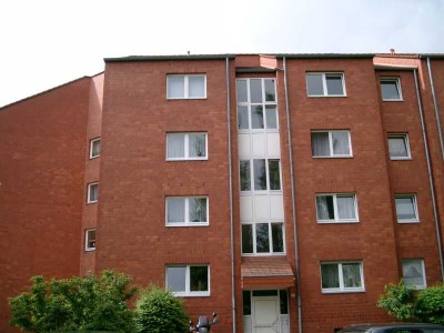 Gemütliche 3 ZKB-Wohnung mit Loggia/ Balkon