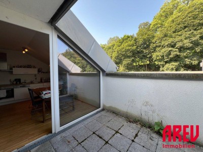 WG TAUGLICHE, TOLLE WOHNUNG INKL. MÖBLIERTER KÜCHE UND TERRASSE ZUM DURCHATMEN - TOP 11