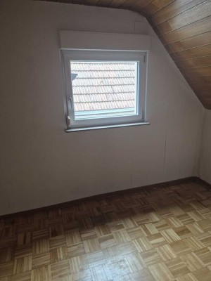 Moderne 3-Zimmer Dachgeschosswohnung in Lauffen am Neckar