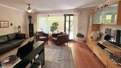 Gepflegtes Reihenmittelhaus
mit Terrasse, Garten und Garage
Memmelsdorf, ruhige Lage