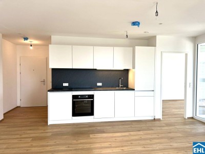 Geräumige 2-Zimmer-Wohnung mit Loggia und Einbauküche – Wohnen im 16.OG!