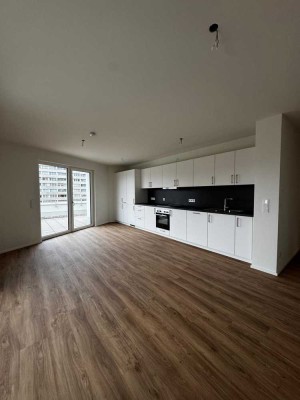 BESICHTIGUNG 18.12. 16 UHR! Komfortabel wohnen: 4-ZKB mit großem Balkon & tollem Grundriss – Neubau!