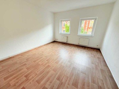 **Besichtigung: Sa.22.11. um 11:30 Uhr** Zwei Zimmer-Whg im schönen Eberswalde!