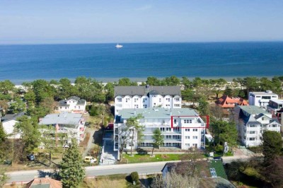 2-Zimmer-Dachgeschoss-Appartement mit Dachterrasse und  teilweisem Seeblick fast am Strand