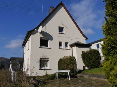 SCHÖNE WOHNUNG MIT GARTENNUTZUNG - IDEAL FÜR STUDIERENDE ° SIEGEN - WEIDENAU/HAARDTER BERG