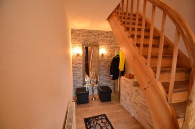 3-Zimmer-Wohnung mit eigenem Zugang in ruhiger Dorflage