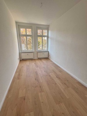 Frisch renovierte 4-Raum-Wohnung | Balkon & Gäste-WC | Altstadtnähe