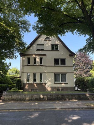 3-Zimmer-Altbau-Wohnung mit Balkon in Unna