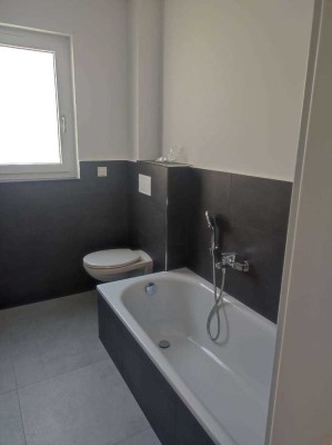 Kernsanierte 3-Zimmer-Wohnung in ruhigem Viernheim