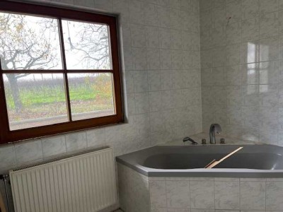 3 Zimmer Wohnung mit Terrasse und Garage in Bissersheim