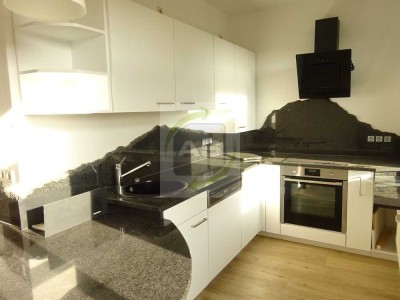 Schön hier! DG-Maisonette mit EBK