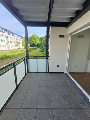 Neubau-Wohnung in D-Rath!