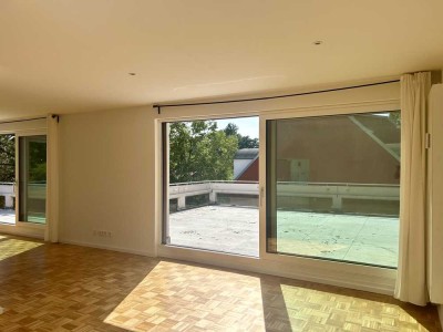 Exklusive 2-Raum-Penthouse-Wohnung mit gehobener Ausstattung in Berlin Neu-Westend