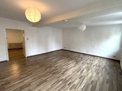 2-ZKB  im 1. OG (Fachwerkhaus) in optimaler Innenstadtlage