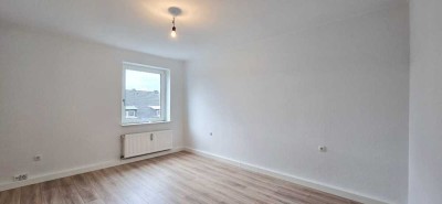 Frisch renoviert: 2 Zimmer Wohnung in zentraler Lage in Wattenscheid