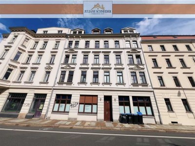 Stilvolle Altbauwohnung mit Balkon – denkmalgeschütztes Schmuckstück als solide Kapitalanlage