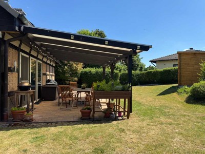 Top gepflegtes Fachwerkhaus mit Doppelgarage und Garten