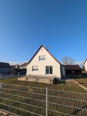 Freistehendes Haus mit viel Potential