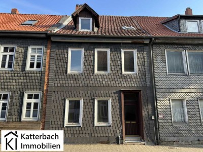 Sanierungsbedürftiges Reihenmittelhaus mit Garten in der Goslarer Altstadt
