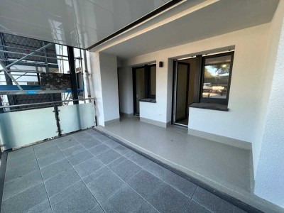 Erdgeschosswohnung mit großem Balkon
