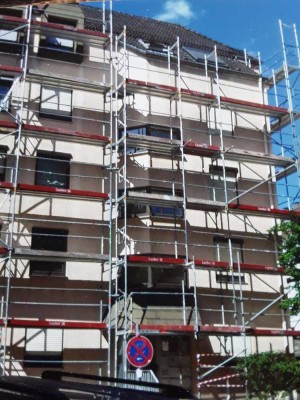 Top Wohnung, kernsaniert und ruhig