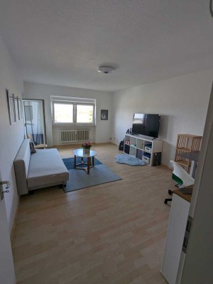 Vollmöblierte 2-Zimmer Wohnung in Dudweiler -Ideal für Berufstätige, Studierende, oder Paare