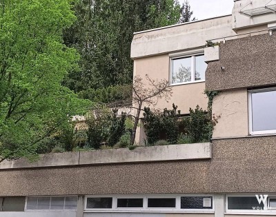 Familienfreundliche Eigentumswohnung mit Loggia, Wintergarten, Terrasse und Garage