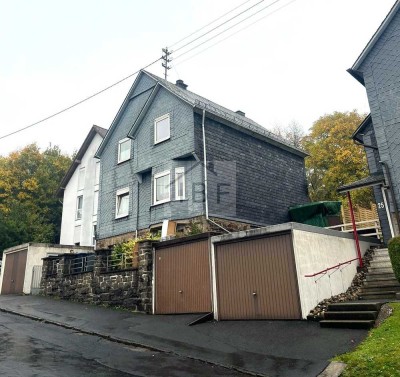 Renovierungsbedürftiges Ein-/Zweifamilienhaus in beliebter Lage mit großzügigem Garten