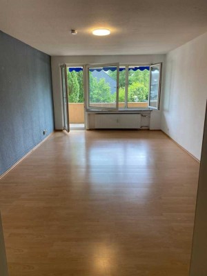 Attraktive 2-Zimmer-Wohnung in Maintal-Bischofsheim – Bezugsfrei ab 01.07.2025!