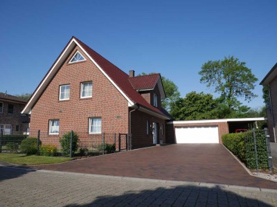 Hochwertig, Modern, in einmaliger grüner Lage