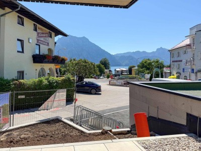 wenige Schritte zum See und ins Zentrum - Haus am See - Bezugsfertige Neubauwohnung in Altmünster