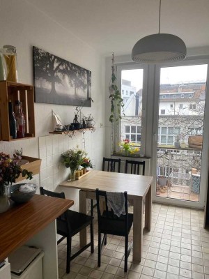 Moderne 2-Zimmer-Wohnung mit Balkon in Mainz