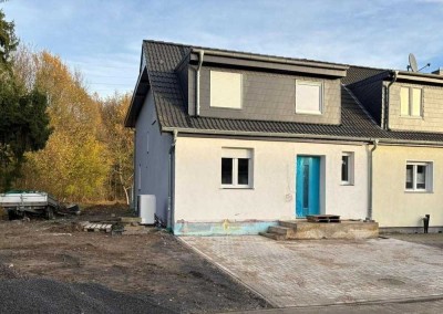 NEUBAU | EFH mit viel Raum für Ideen in gefragter Lage am Waldrand
