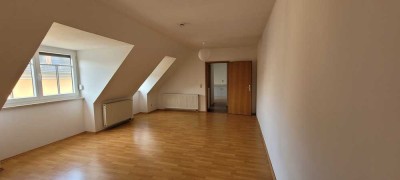 Niedliche Singlewohnung im DG (WE 13)