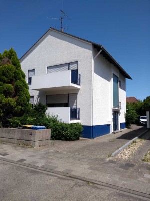 Geschmackvolle, vollständig möblierte 1-Zimmer-Wohnung in Langen-Linden