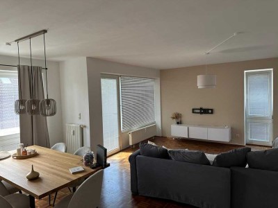 Helle, gepflegte 3-Zimmer-Wohnung mit Loggia im 1. OG