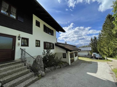 Erstbezug nach Sanierung: freundliche 2-Zimmer-Wohnung mit Balkon, Einbauküche, Parkplatz, Keller